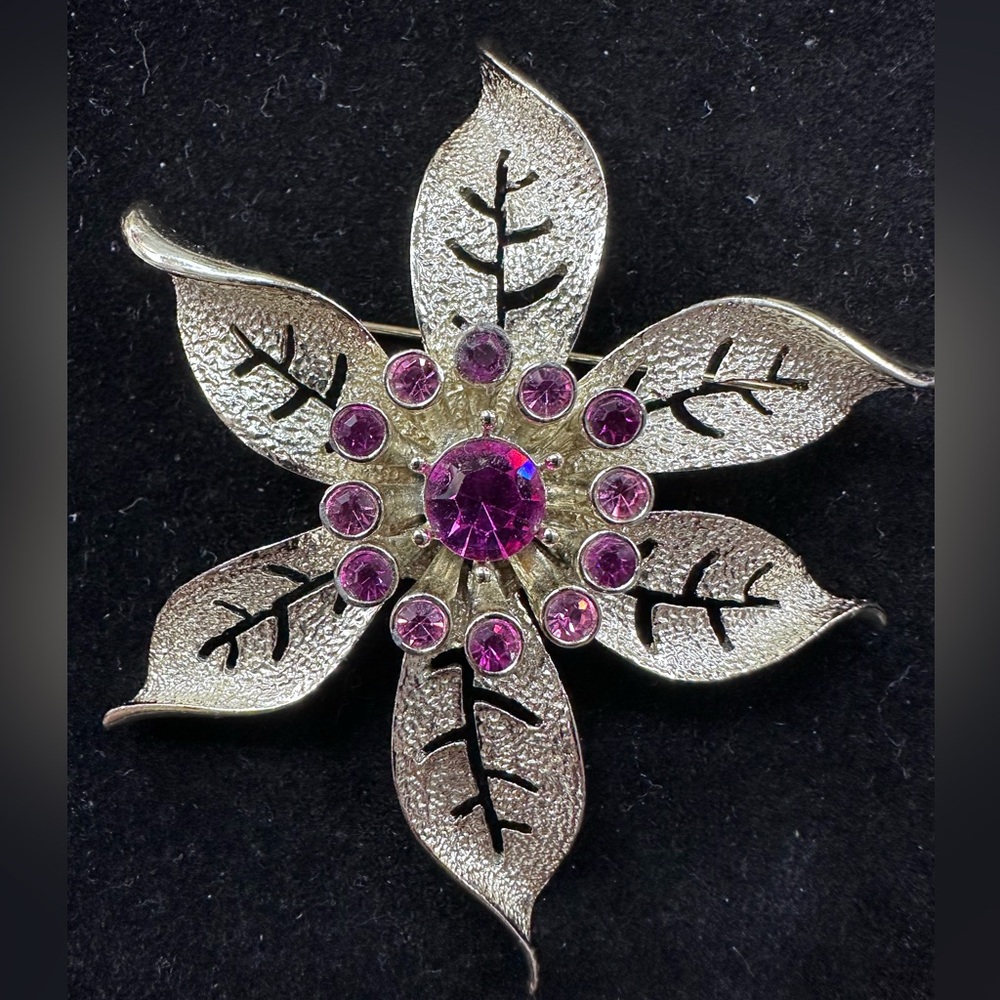 Sarah Coventry Large Gold Tone and Pink Rhinestones Floral Brooch